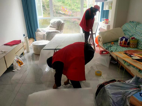 2025年4月1日万州海成天生别院搬家服务由万州区周家坝恒发搬家服务部万州分公司承接。